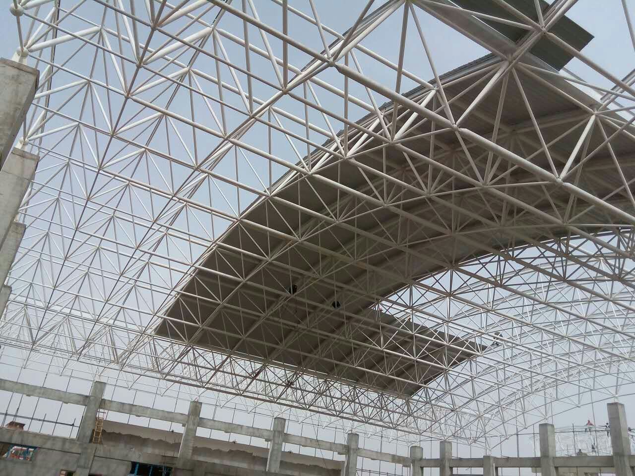 瑞金青岛一汽网架