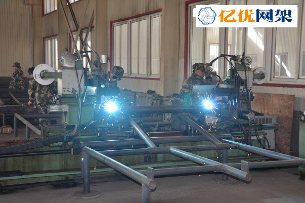 瑞金螺栓球网架加工车间